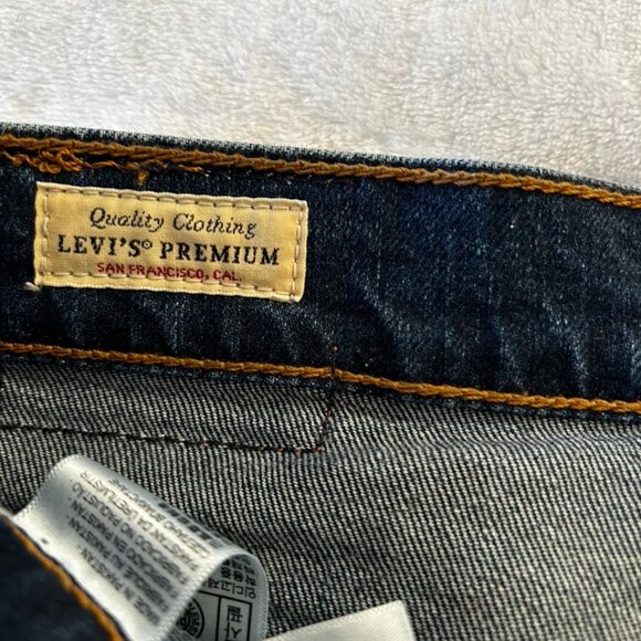 Levi's Premium high waisted jean shorts size 24 - Picture 5 of 7